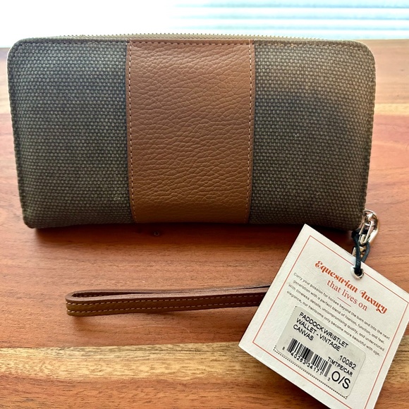 Oughton Paddock Wristlet Wallet Vintage Canvasn- NWT - Picture 2 of 9